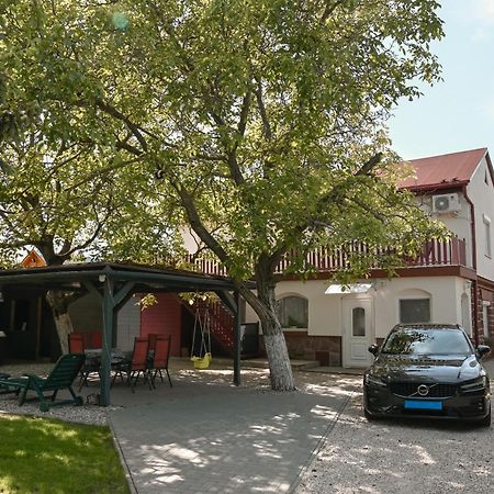 Apartamento Alsóörs Pagony Exterior foto